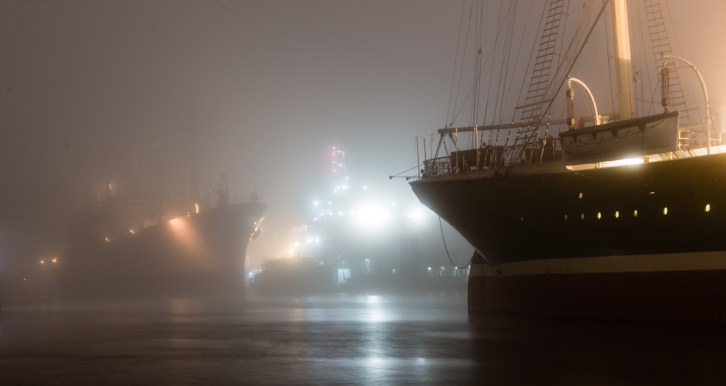 Nikon D600, Nikkor AF 28-105D, Tripod. 